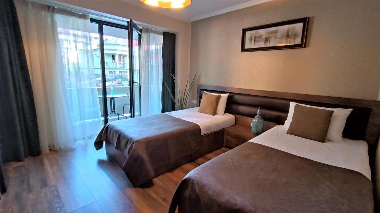 Hotel Hills Batumi Exterior foto